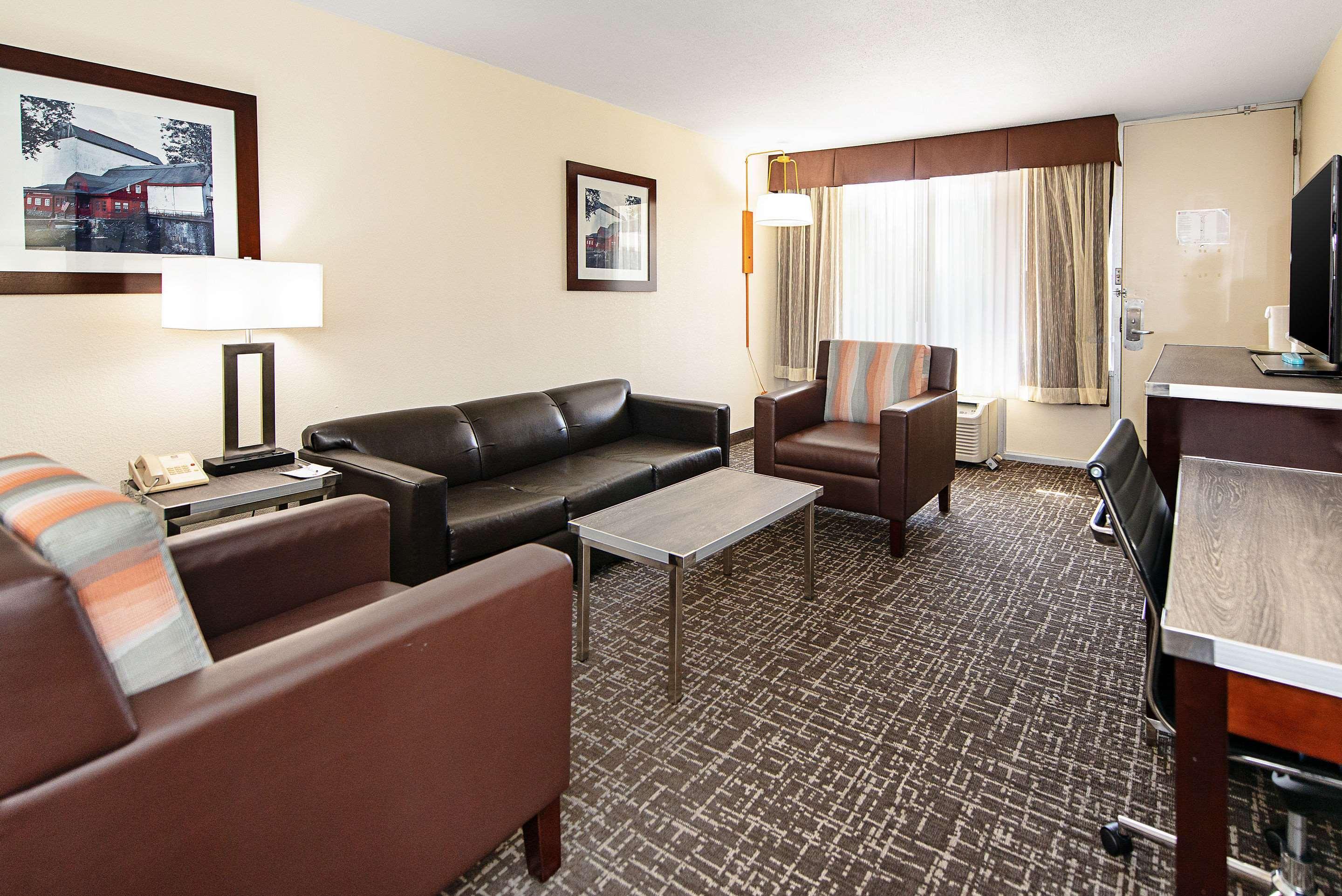 New Hope Inn & Suites Zewnętrze zdjęcie