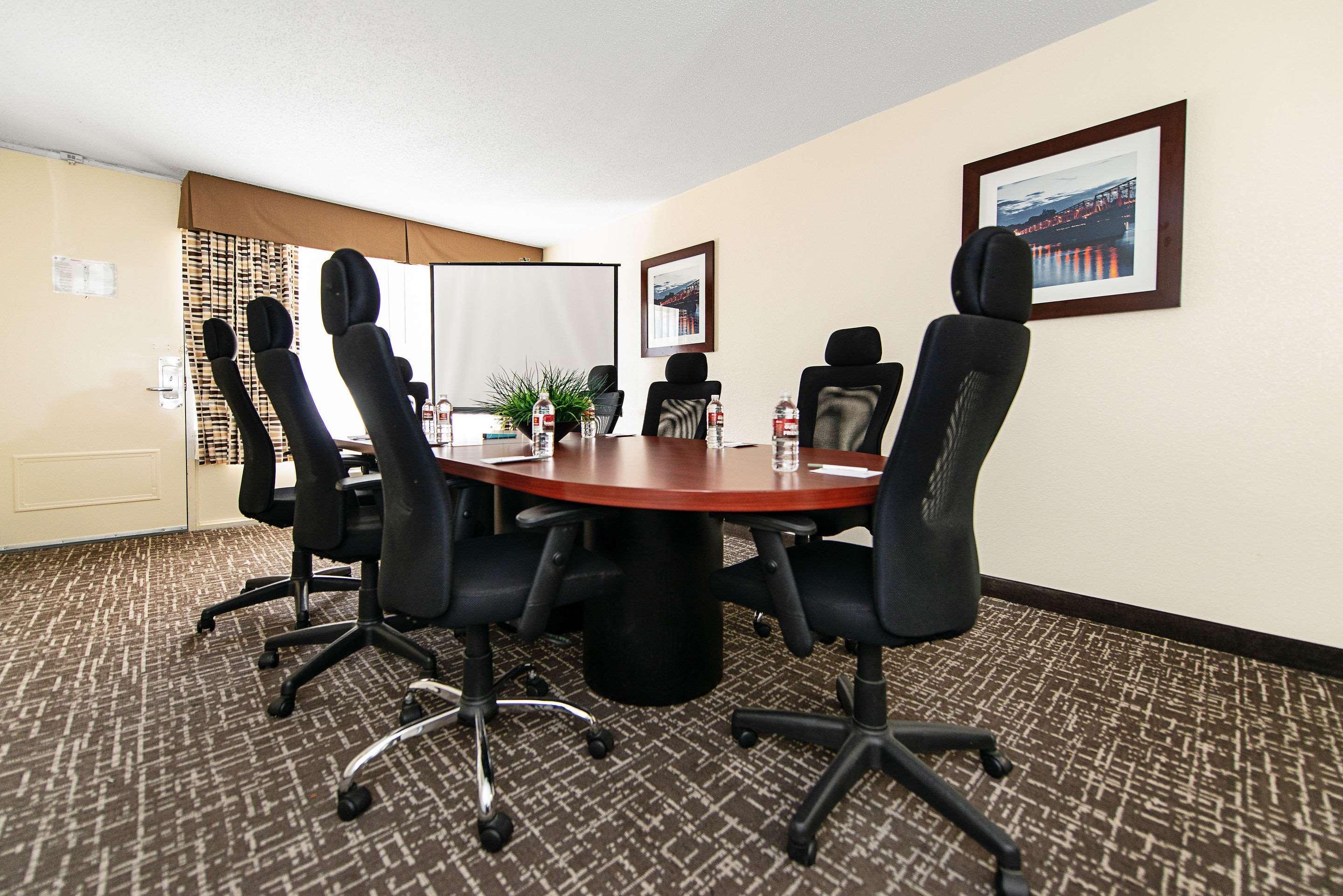 New Hope Inn & Suites Zewnętrze zdjęcie